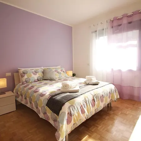 Eur Bright Spacious Terraced With Private Parking Only For Small Cars * Rome